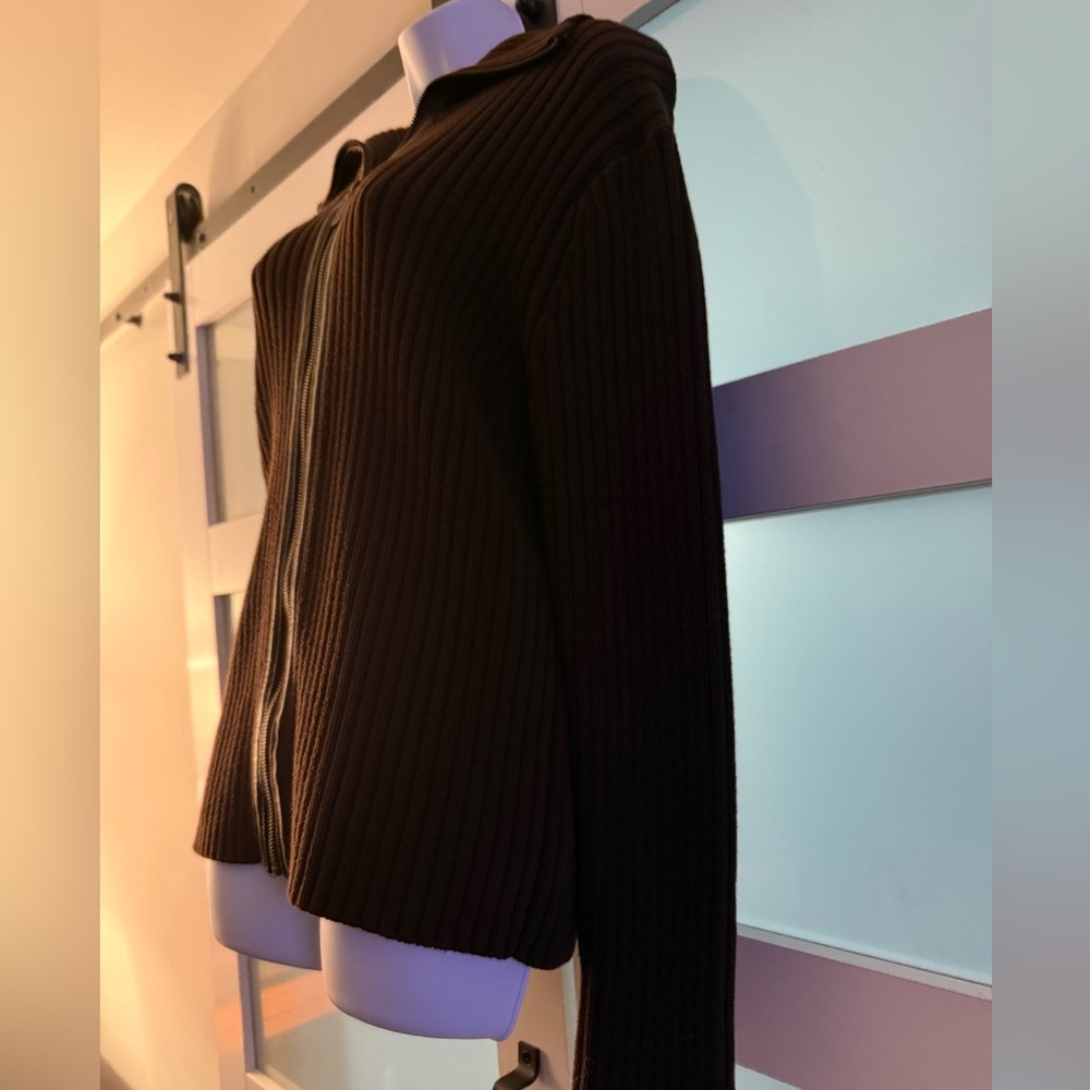 Michael Kors - Must Have For Your Wardrobe with Timeless Elegance! - Picture 7 of 9